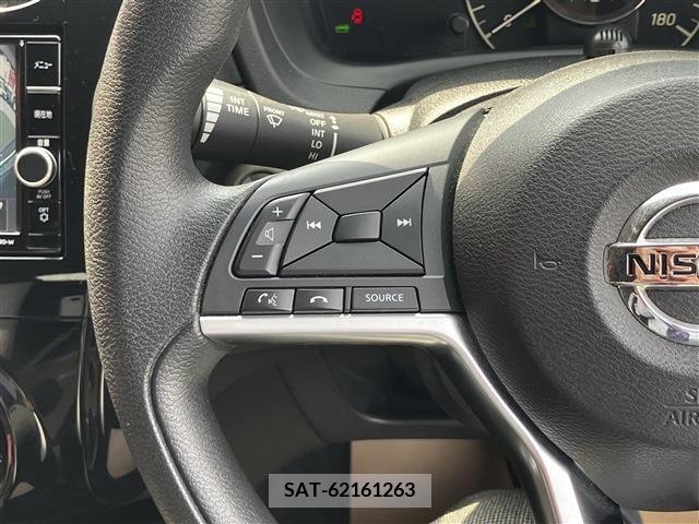 Nissan NOTE 2020-01 236576-17