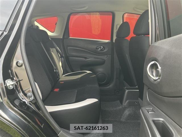 Nissan NOTE 2020-01 236576-4
