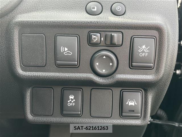 Nissan NOTE 2020-01 236576-18
