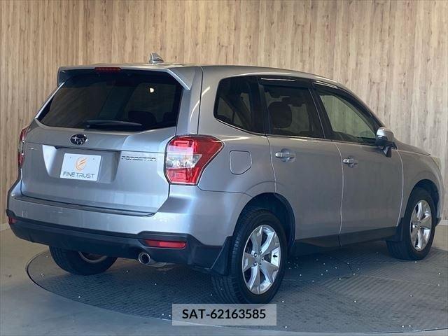 Subaru FORESTER 2012-12 237013-4