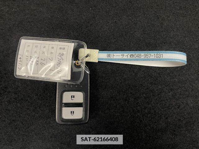Honda FIT HYBRID 2014-02 351551-22