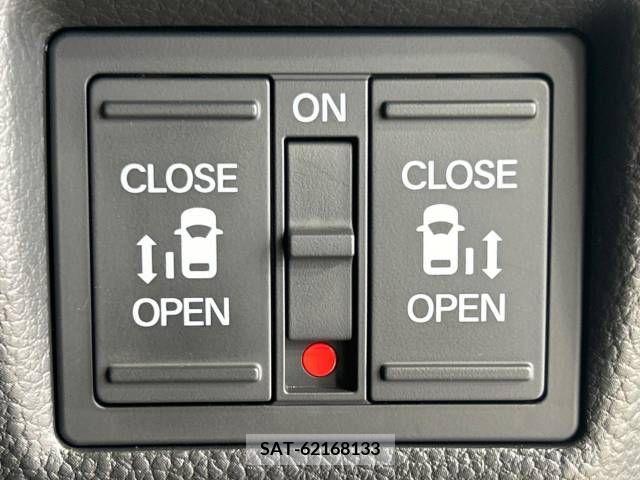 Honda N BOX CUSTOM 2021-03 350240-3