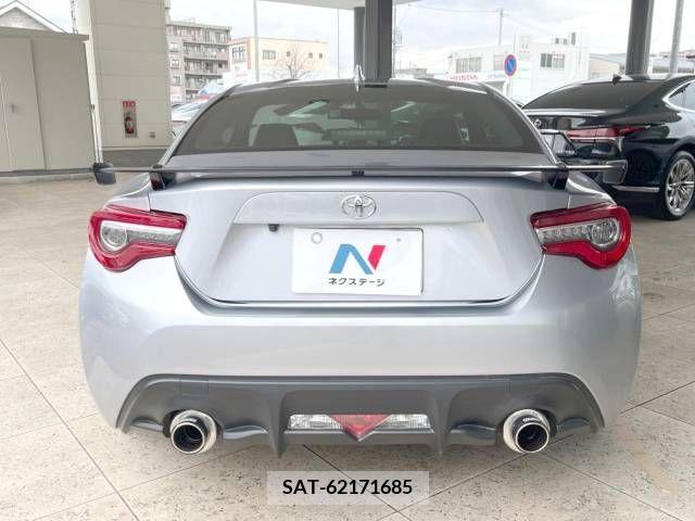Toyota 86 2019-03 224910-15
