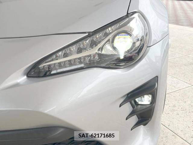Toyota 86 2019-03 224910-11