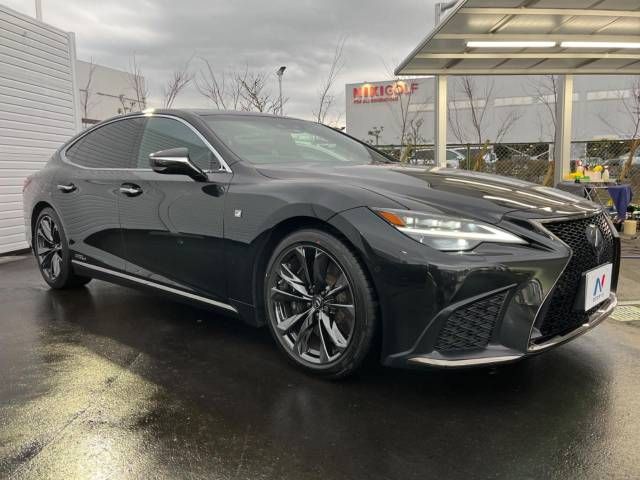 Lexus LS 2021-05 194438-16