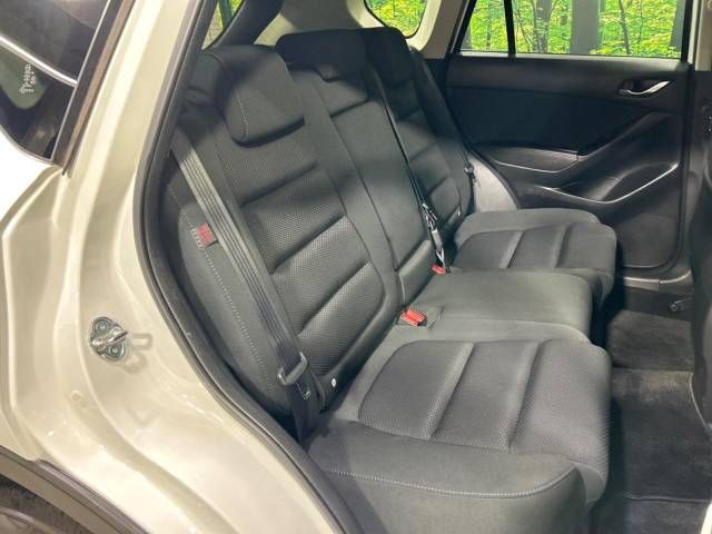Mazda CX-5 2015-09 24725-9