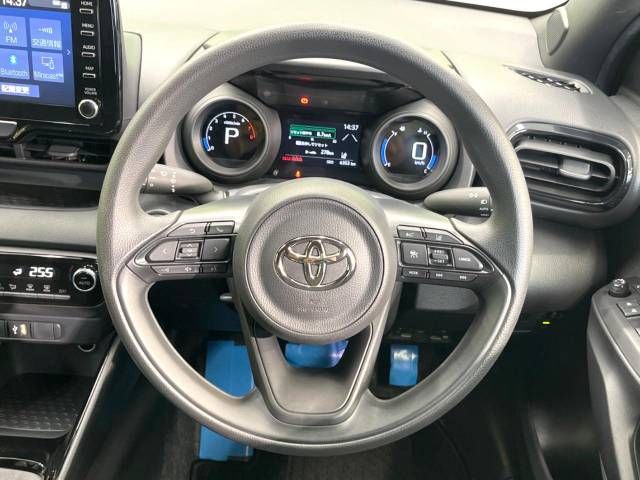 Toyota YARIS 2021-12 191448-11