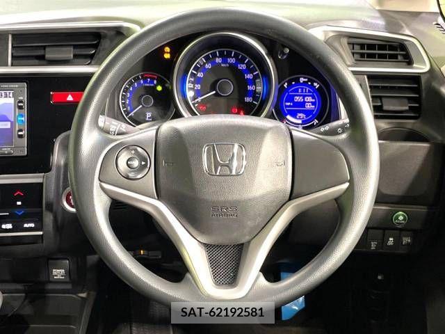 Honda FIT 2017-06 390808-11
