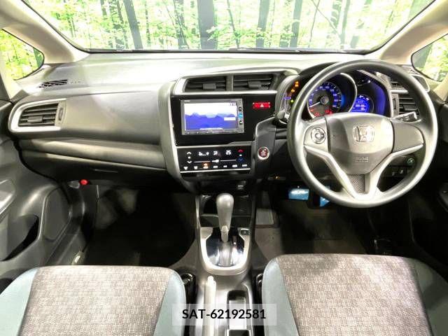 Honda FIT 2017-06 390808-1