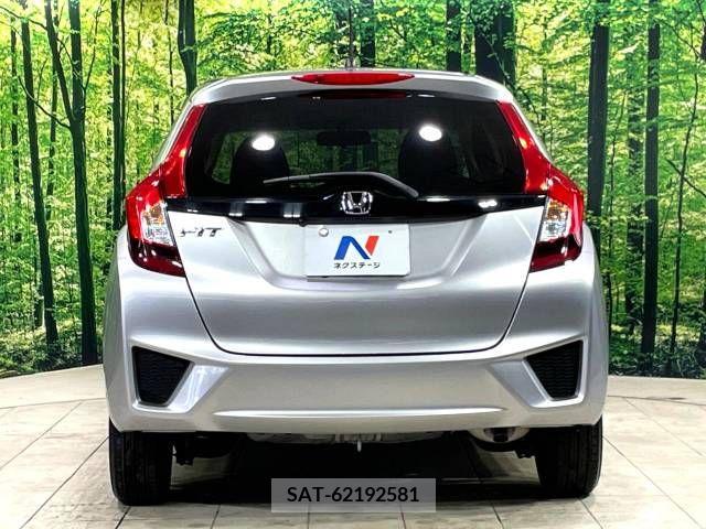 Honda FIT 2017-06 390808-15