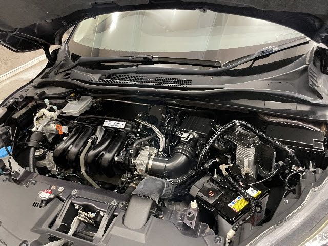 Honda VEZEL 2015-03 6073-27