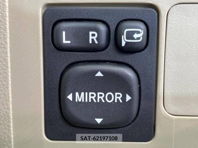 Daihatsu ESSE 2006-03 251021-3