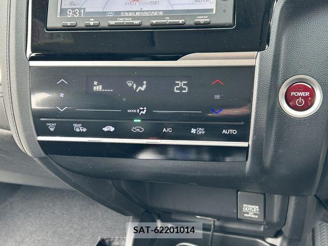 Honda FIT HYBRID 2013-12 269696-12