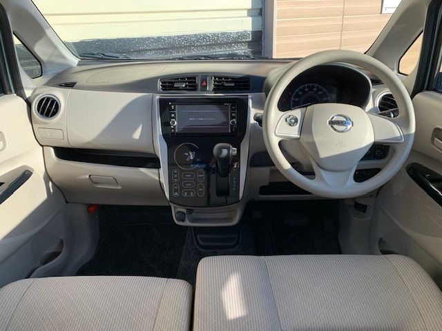 Nissan DAYZ 2019-01 24677-1