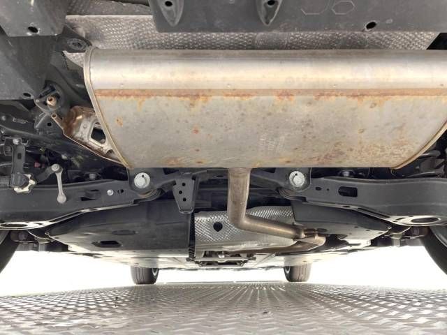 Toyota PRIUS 2019-08 23453-19