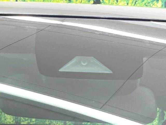 Toyota PRIUS 2019-08 23453-4
