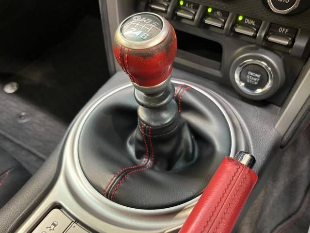 Toyota 86 2012-05 7023-2