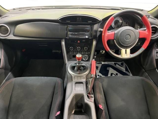 Toyota 86 2012-05 7023-1