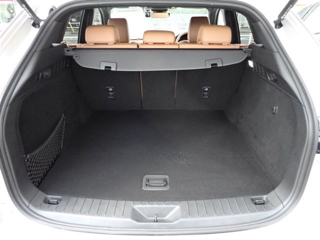 Mazda CX-60 2023-05 196523-26