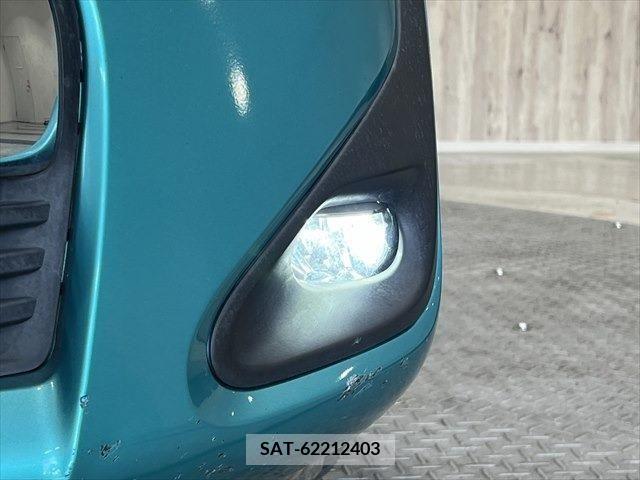 Toyota SIENTA 2018-10 330360-14
