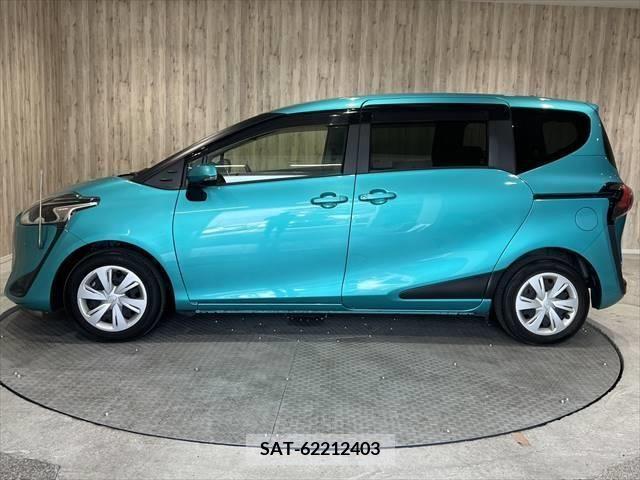 Toyota SIENTA 2018-10 330360-22