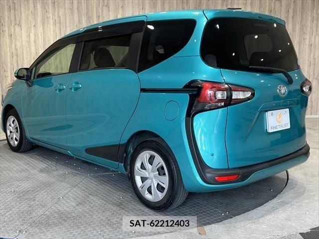 Toyota SIENTA 2018-10 330360-21