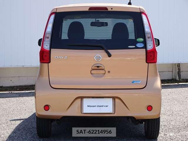Nissan DAYZ 2014-09 266407-5