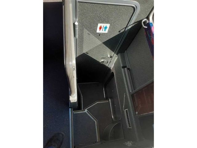 Mitsubishi AERO QUEEN 2011-03 2721-22