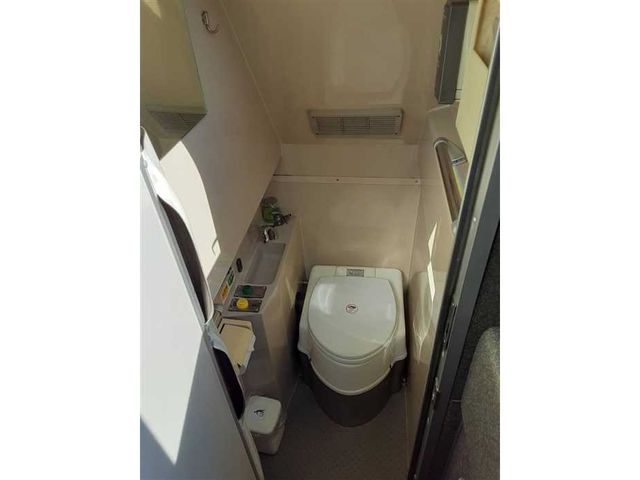 Mitsubishi AERO QUEEN 2011-03 2721-21