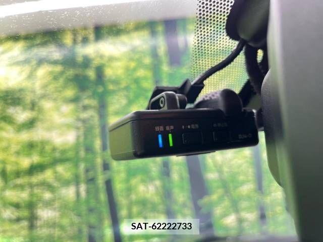 Nissan KICKS 2021-07 213428-5