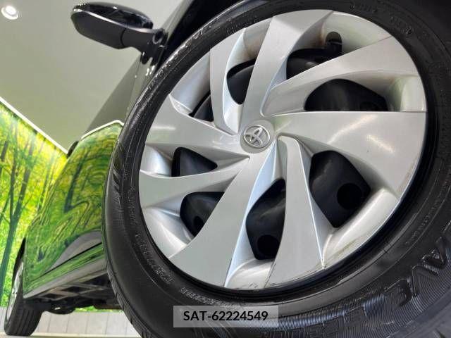 Toyota YARIS 2023-06 371481-13