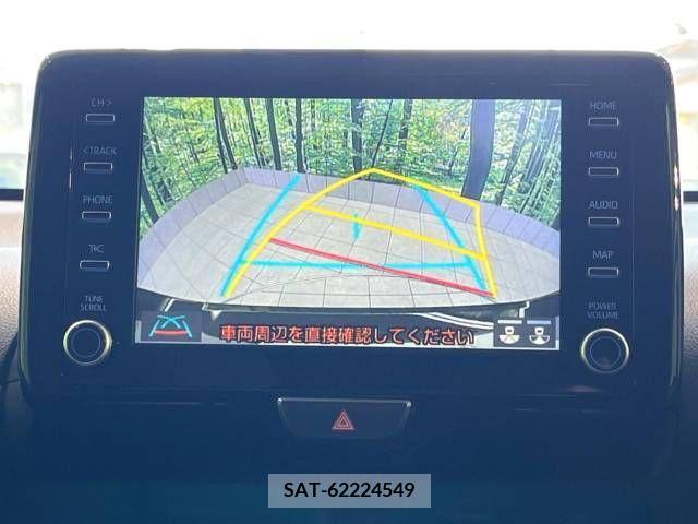 Toyota YARIS 2023-06 371481-3