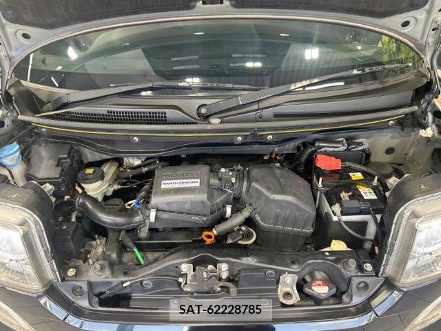 Honda N BOX CUSTOM 2014-01 336766-18