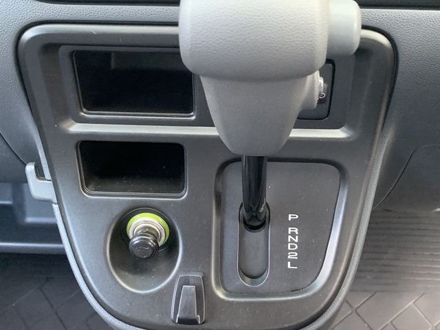 Daihatsu HIJET VAN 2013-03 17493-24