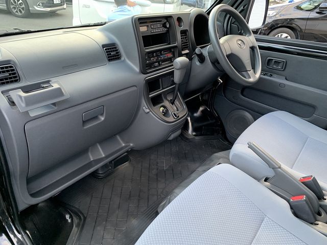 Daihatsu HIJET VAN 2013-03 17493-17