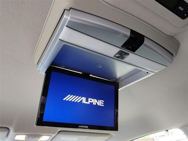 Nissan ELGRAND 2012-06 541-3