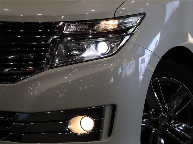 Nissan ELGRAND 2012-06 541-8