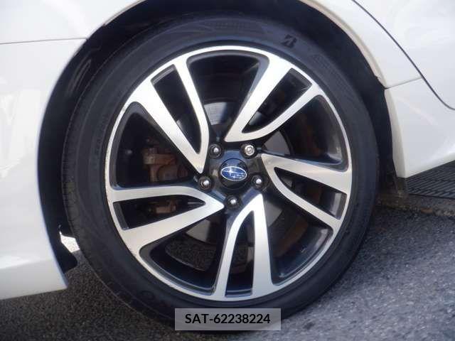 Subaru LEVORG 2015-01 275170-9