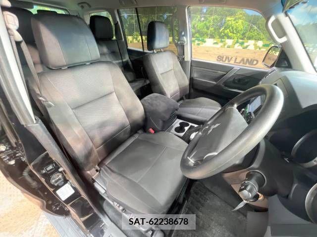 Mitsubishi PAJERO 2010-08 365939-7