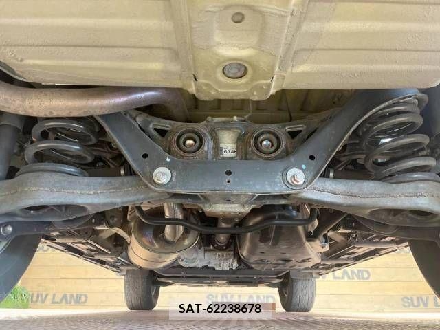 Mitsubishi PAJERO 2010-08 365939-19
