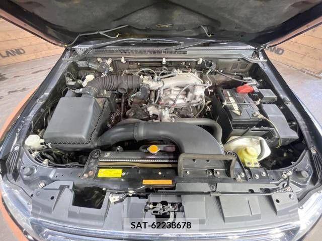 Mitsubishi PAJERO 2010-08 365939-18