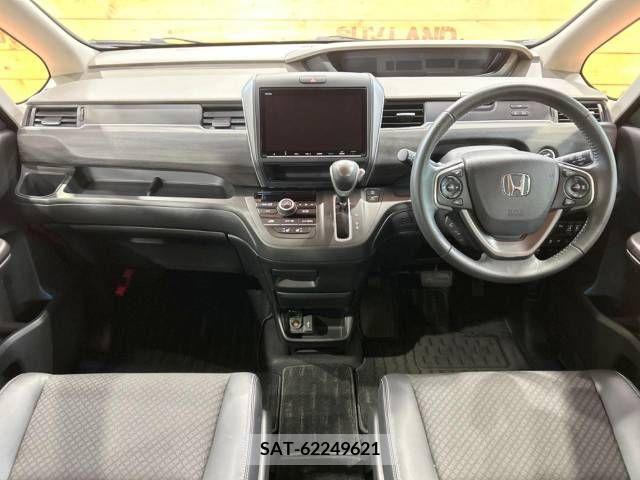 Honda FREED 2020-09 213925-1