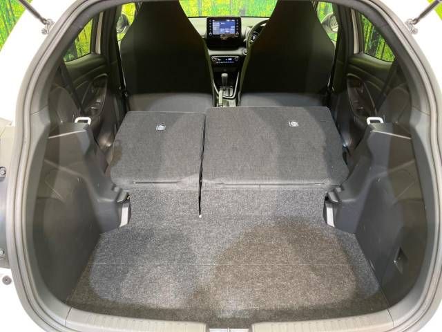 Toyota YARIS 2021-06 27395-10