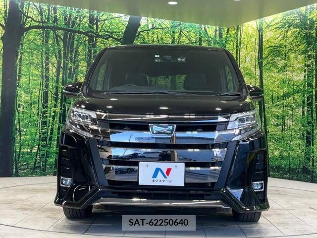 Toyota NOAH 2019-08 232921-15