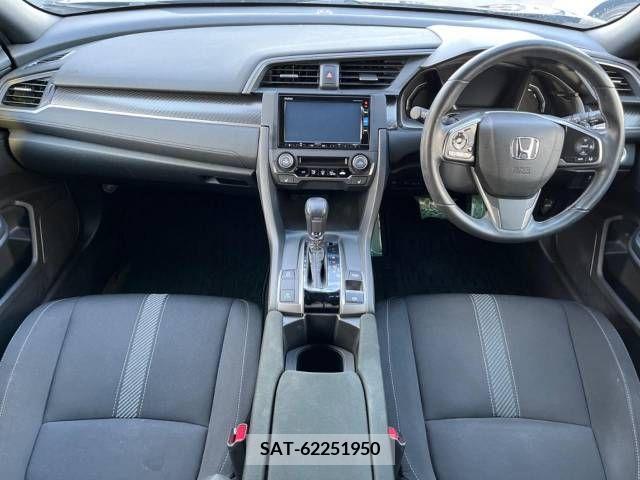 Honda CIVIC 2018-08 357937-1
