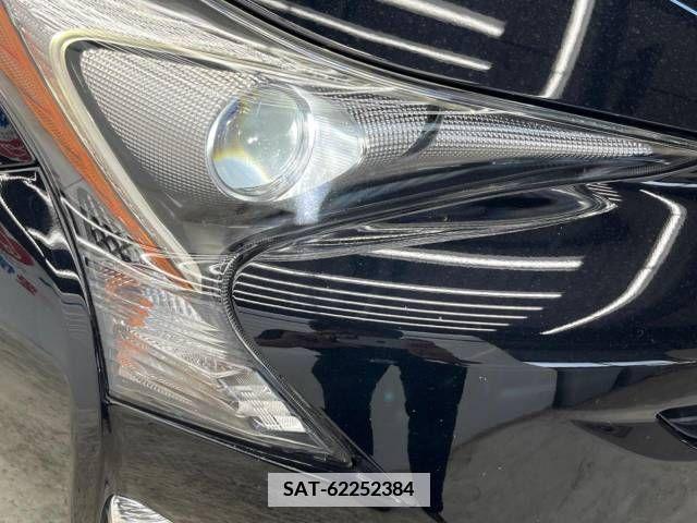 Toyota PRIUS 2017-01 366658-7