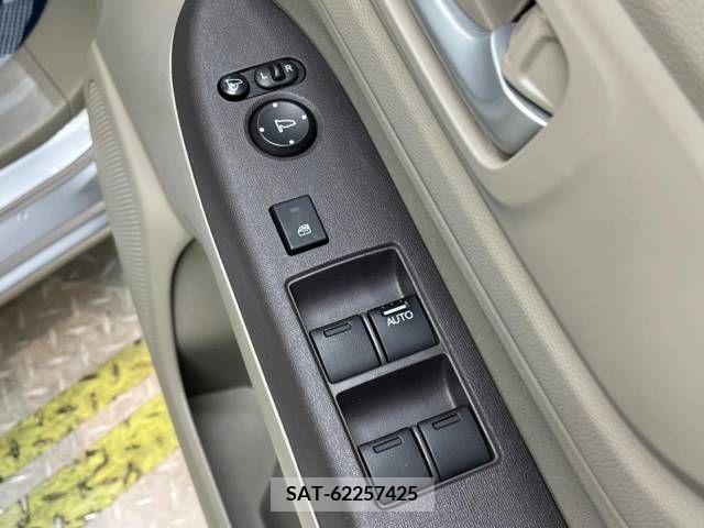 Honda N-WGN 2018-04 393079-6