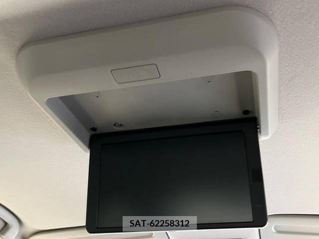 Nissan SERENA 2019-02 243803-4