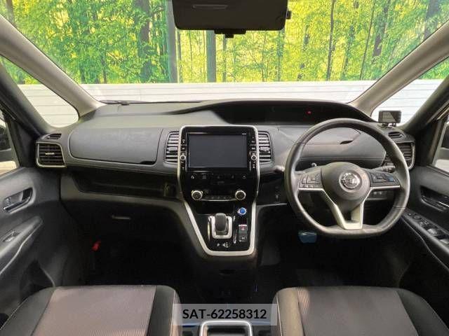 Nissan SERENA 2019-02 243803-1