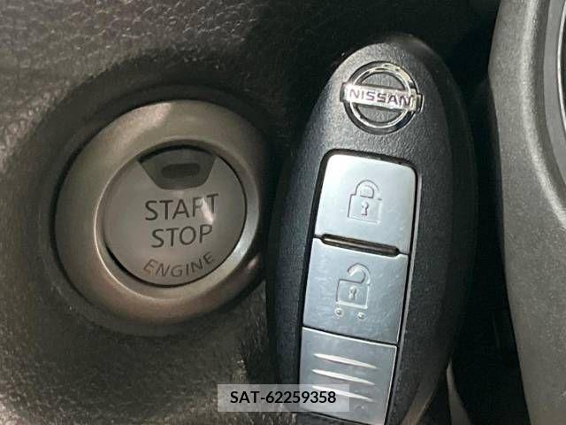 Nissan CUBE 2011-07 320689-3